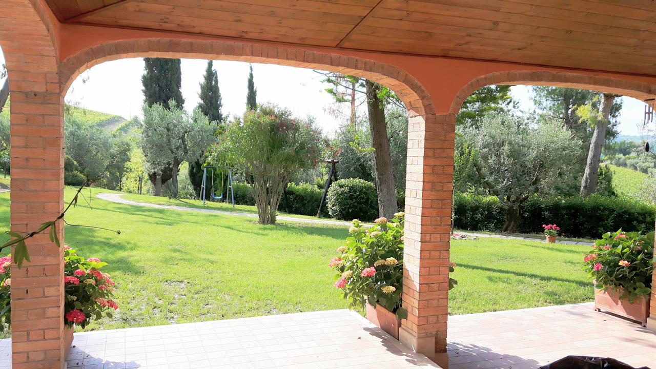 La Casa In Campagna Bed and Breakfast Cossignano Exteriör bild