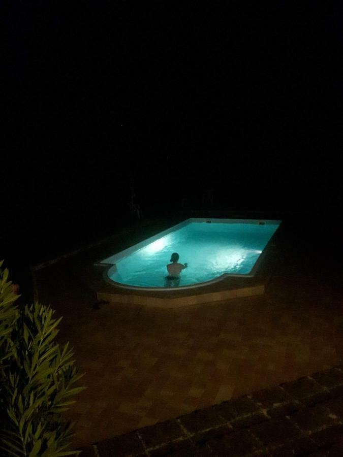 La Casa In Campagna Bed and Breakfast Cossignano Exteriör bild